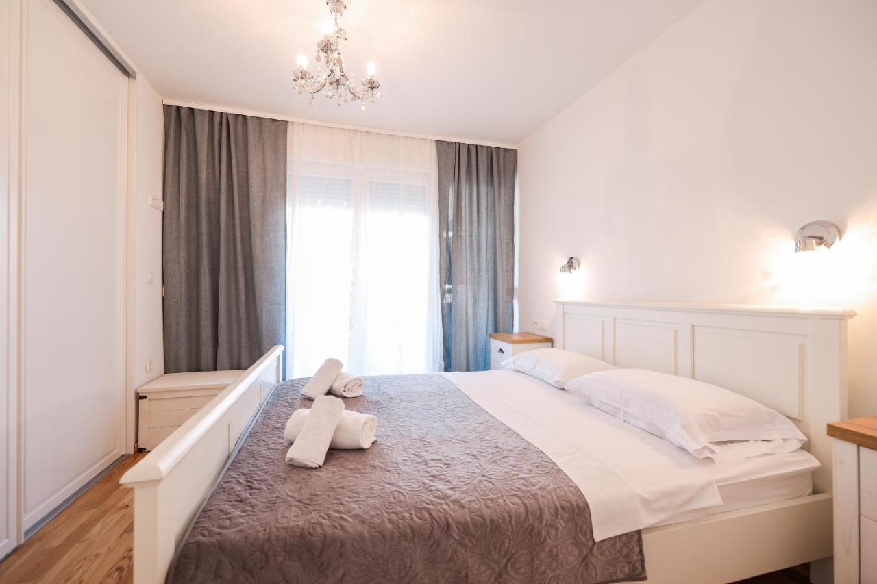 Two Bedroom Apartment With A Balcony Relja Zadar Buitenkant foto